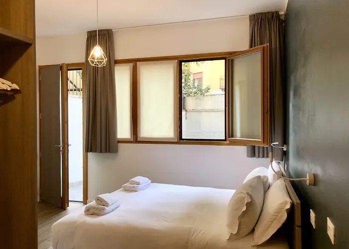 Hotel apartamentowy Relstay - Amendola 3*