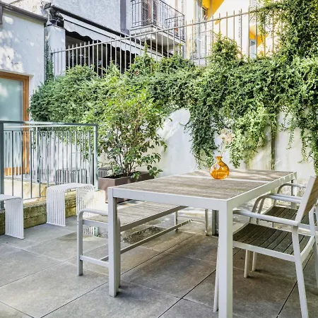 Aparthotel Relstay - Amendola 3*